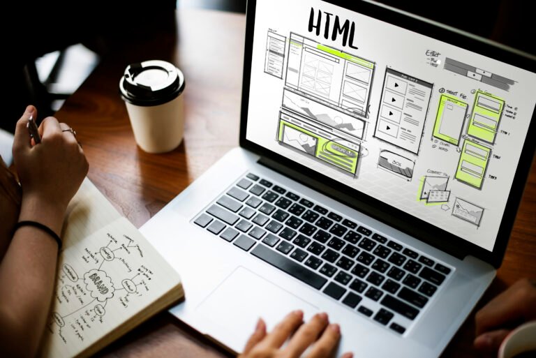 Diseño web para empresas durante la creación de un sitio web profesional